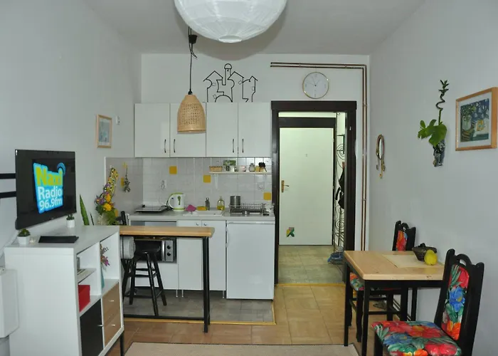 Studio5, Sa Parkingom, Centar Obrenovca