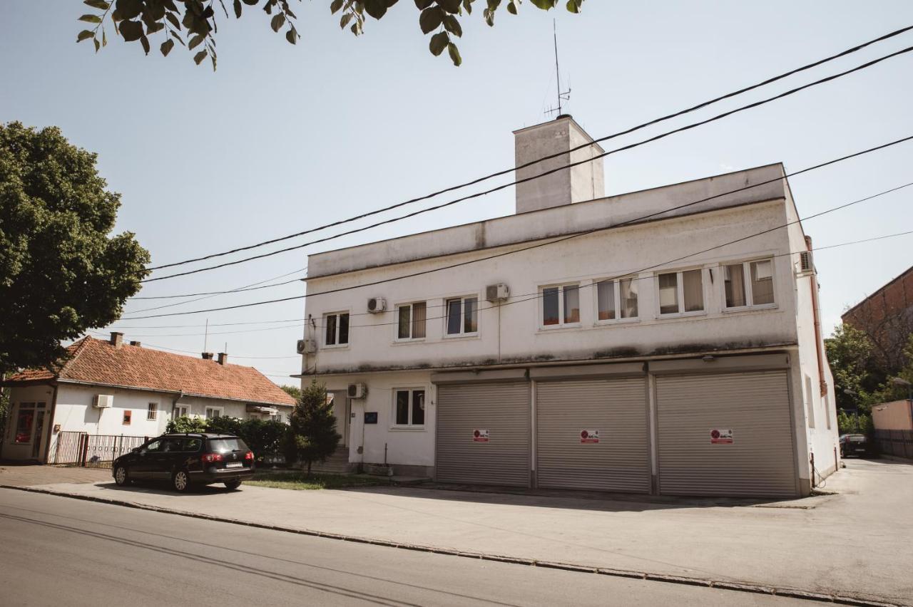 Studio5, Sa Parkingom, Centar Obrenovca